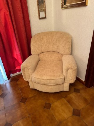 Sillón individual beige