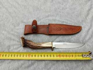 Cuchillo de Caza Muela con Mango de Asta
