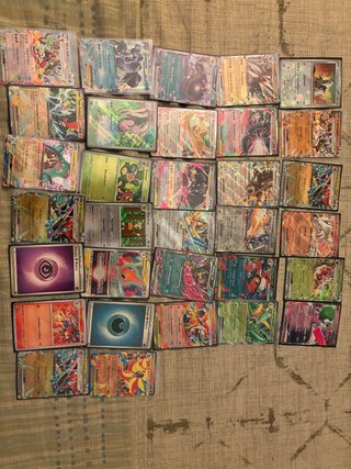 Lote de cartas Pokémon