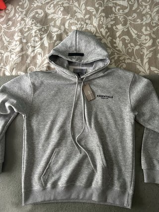 Sudadera Essentials Gris con Capucha