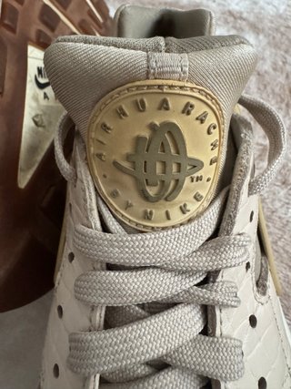 Zapatillas Nike Air Huarache Beige