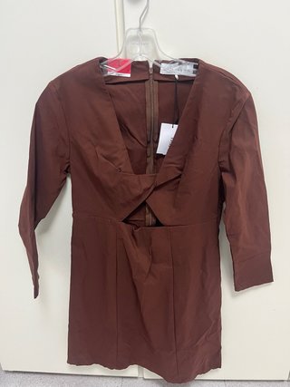 Vestido Marrón con Abertura