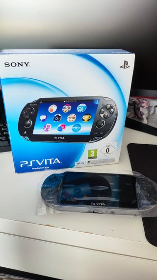 PS Vita (PlayStation Vita) 128GB en caja