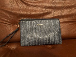 Bolso de mano Kbas azul marino