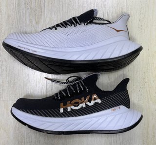 Zapatillas Hoka Carbon X3 Talla 42