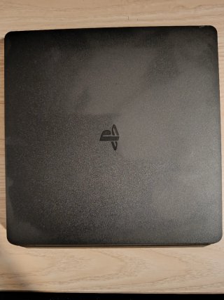 PS4 (PlayStation 4) Slim Negra 1TB
