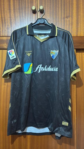 Camiseta Málaga CF x IlloJuan Hummel