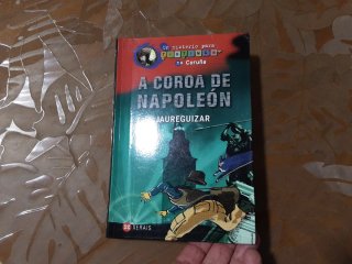 A coroa de Napoleón: un misterio para Tintimán ...