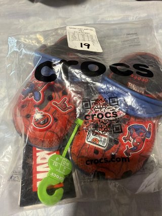 Crocs Spiderman para niño Talla 24-25