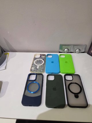 Lote de 6 Fundas para iPhone 14