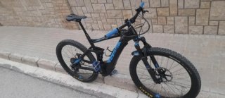 Bicicleta Eléctrica Cube Stereo Hybrid 140