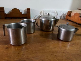 Set de 4 piezas de acero para café y aceite