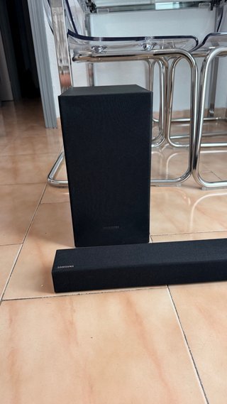 Barra de Sonido Samsung HW-T450/ZF y Subwoofer