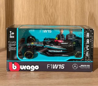 Coche F1 Bburago Mercedes F1 W15