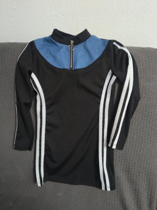 Vestido Deportivo de Niña nuevo pero sin etiqueta