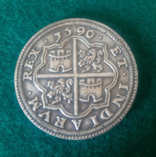 Moneda 8 Reales 1590 Felipe III (Reedición)