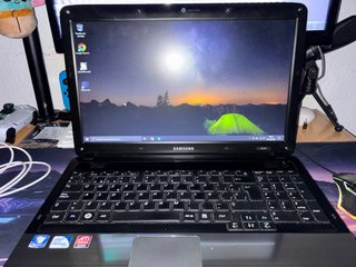 Portátil Samsung R540 4GB RAM 750GB HDD