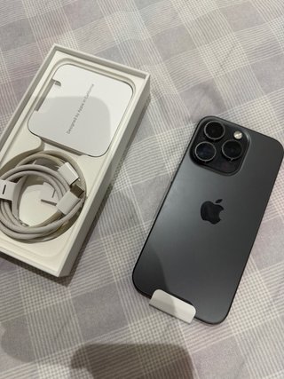 iPhone 15 Pro Negro