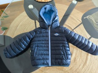 Chaqueta Azul Levi's con Capucha