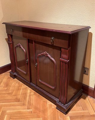 Mueble de entrada de madera