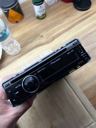 Radio Pioneer DEH-4000UB