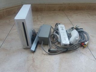 Nintendo Wii Blanca con 15 Juegos