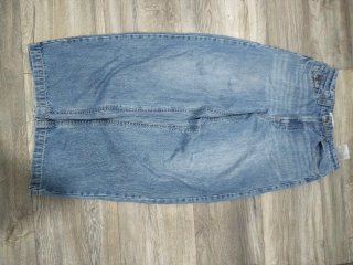 Pantalón azul baggy
