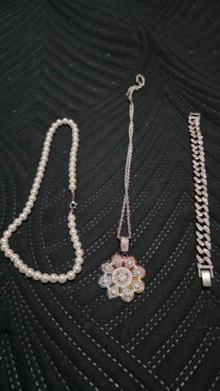 Pack de 2 collares y 1 pulsera