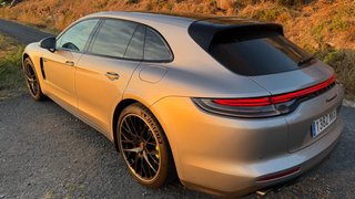 Porsche Panamera 2022