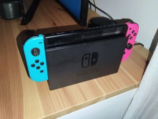 Nintendo Switch con 3 mandos y juegos