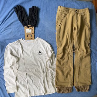 Conjunto Burton: Pantalón + Camiseta+ guantes.
