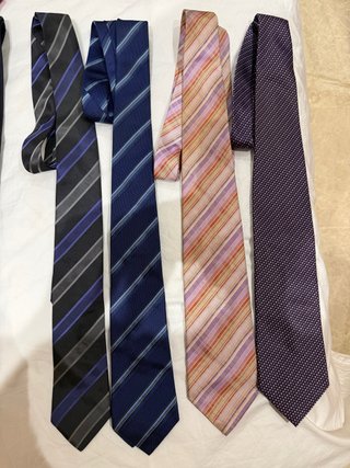 Corbatas , Florentino, Valentino, Caramelo