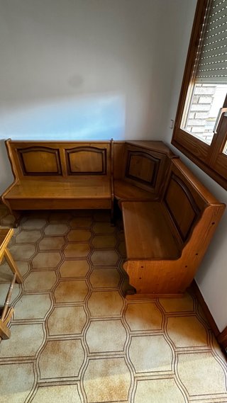 Banco de Esquina de Madera