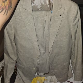 Traje Beige