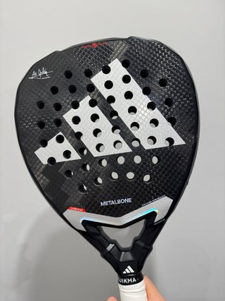 Pala de Pádel Adidas Metalbone 2025
