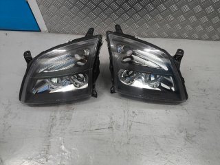 Faros Opel Vectra C Negros con Ojos de Ángel