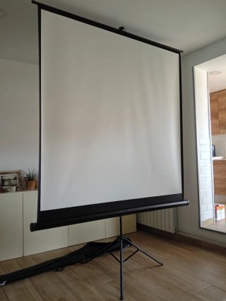 Pantalla para Proyector con Trípode