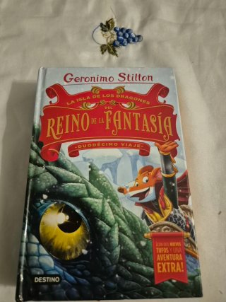La Isla de los Dragones del Reino de la Fantasí...