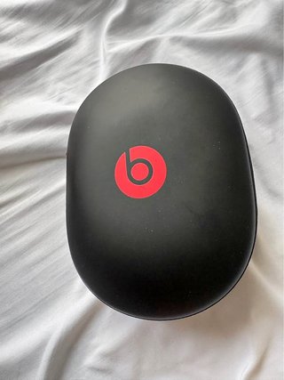 Funda Rígida Beats by Dr. Dre Negra