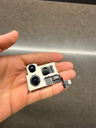 CAMARA ORIGINAL IPHONE 16 PRO/PRO MAX NEGOCIABLE