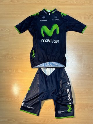 Equipación Ciclismo Endura Movistar Team 2014.
