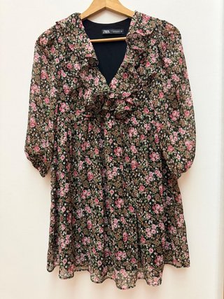 Vestido Zara Floral Talla XS