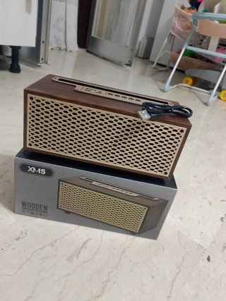 Cassa Wireless XM5 Effetto Legno