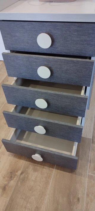 Mueble convertible con cajones