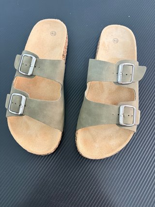 Sandalias Color Verde Oliva Talla 40