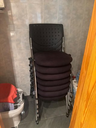 Set de 7 Sillas Negras Apilables