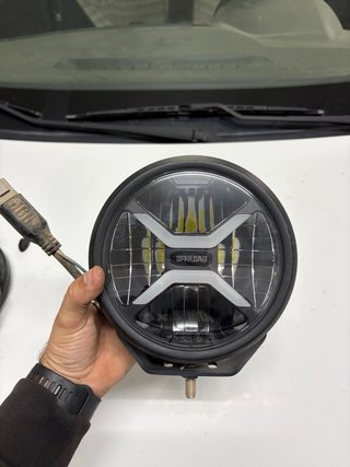 Faros LED de Largo Alcance 7”