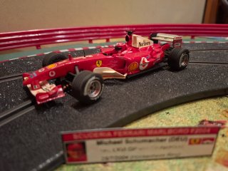 SCALEXTRIC TECNITOYS 2004 FERRARI F1 #1 M.Schumach