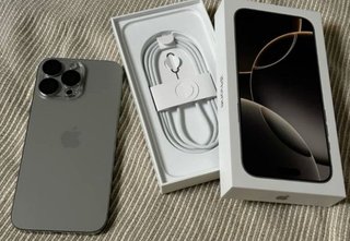 iPhone 16 Pro Max