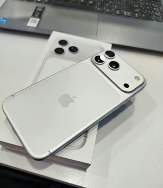 iPhone 17 Pro Max Blanco